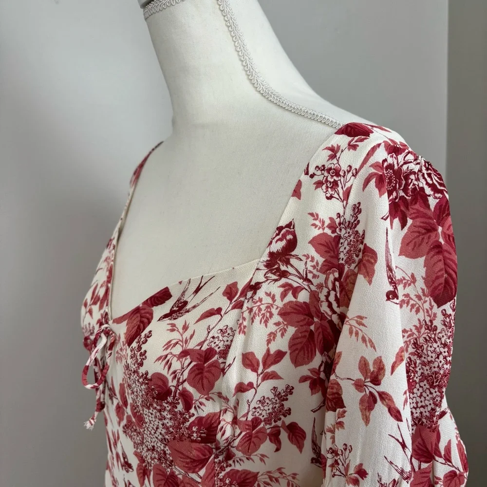 Reformation‎ Top 18 Red Cream Delevan Sweetheart Floral Puff Sleeve Blouse